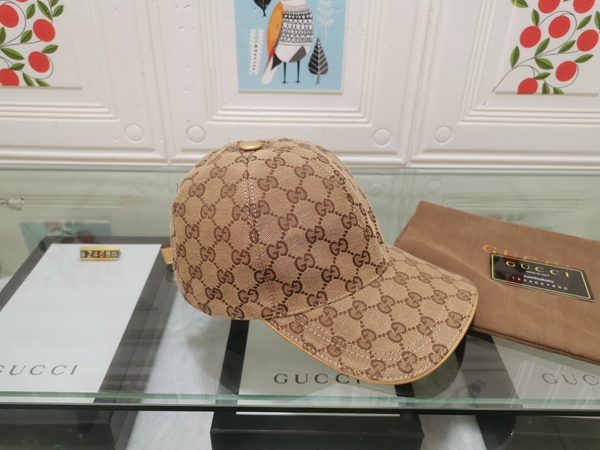 ブランド帽子側面デザイン